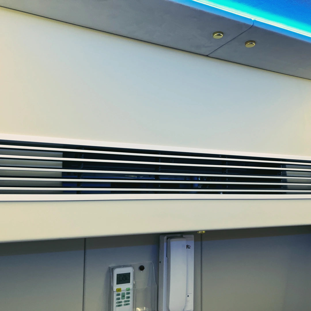 KOMJET Anti-Aging Cabin 2.0