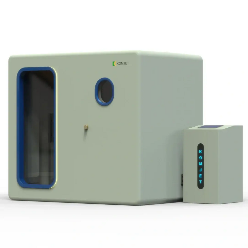 KOMJET Anti-Aging Cabin 2.0, state-of-the-art hyperbaric oxygen chamber for wellness therapies.