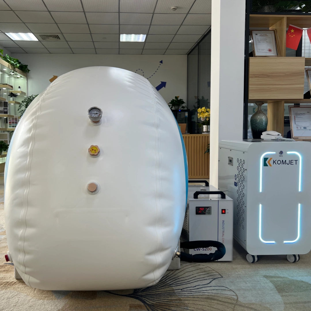 KOMJET Monoplace Soft-Shell Cabin