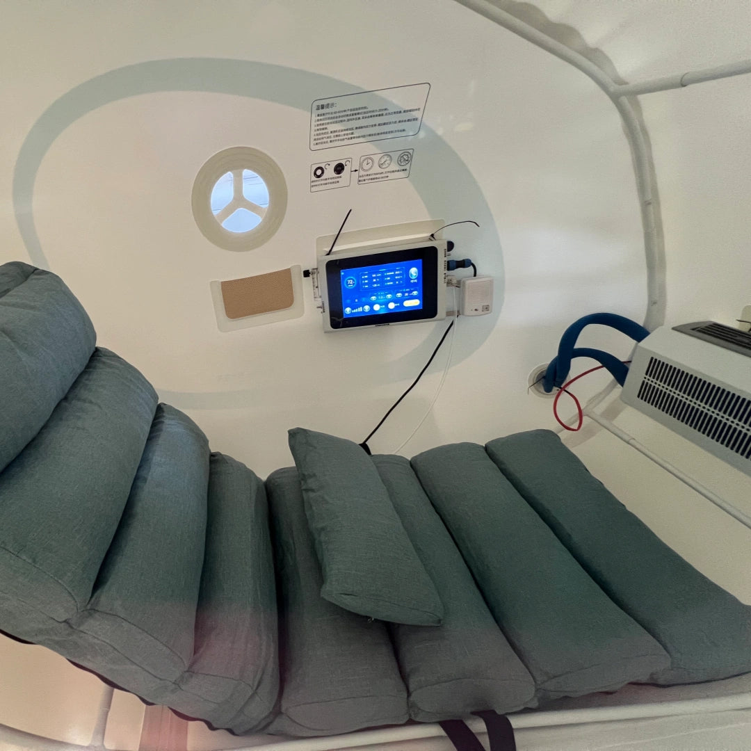 KOMJET Monoplace Soft-Shell Cabin