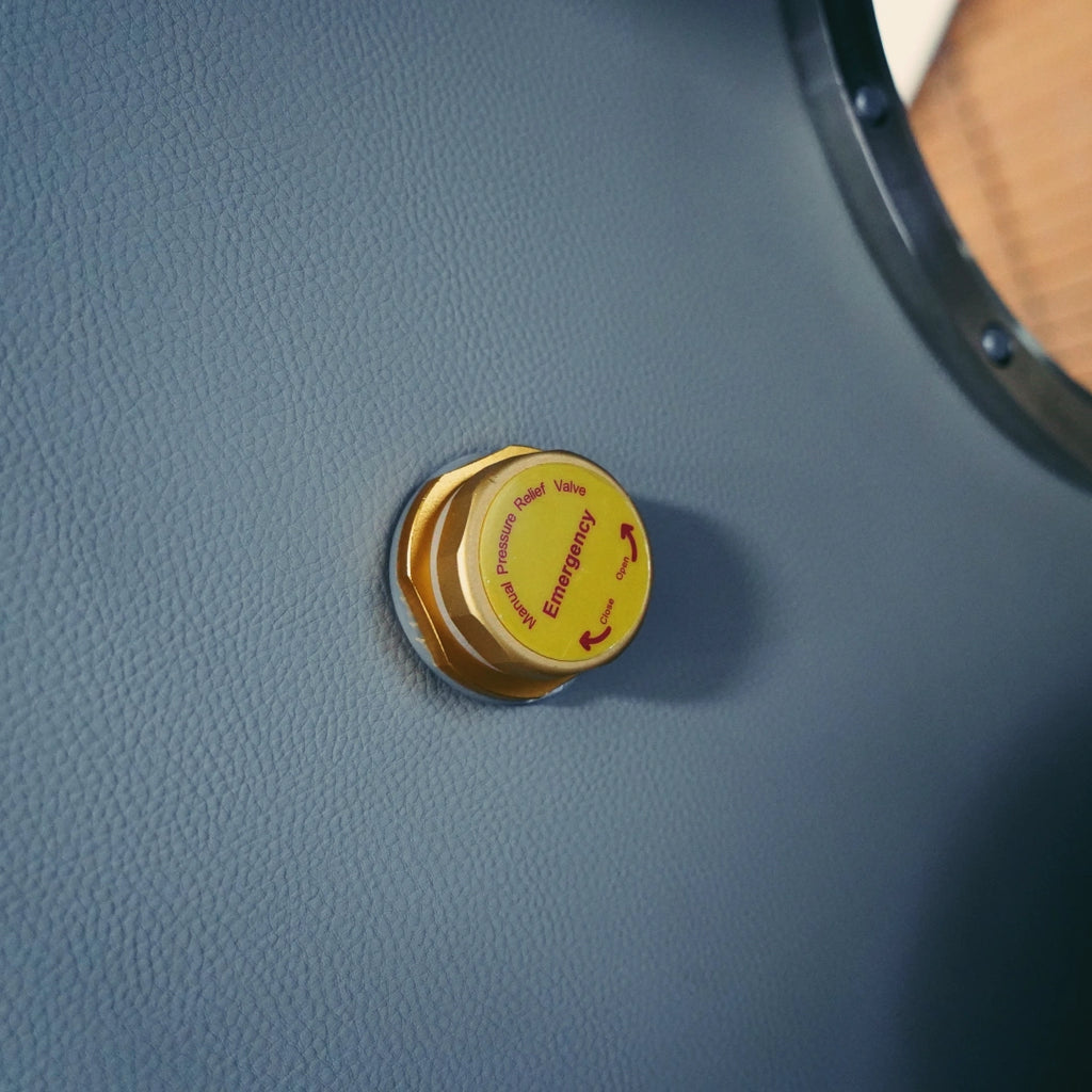 KOMJET Whale Cabin 1.9